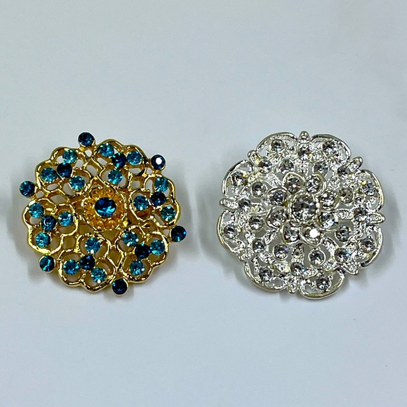 Lot of 2 Y2K Crystal Brooches - Picture 7 of 8